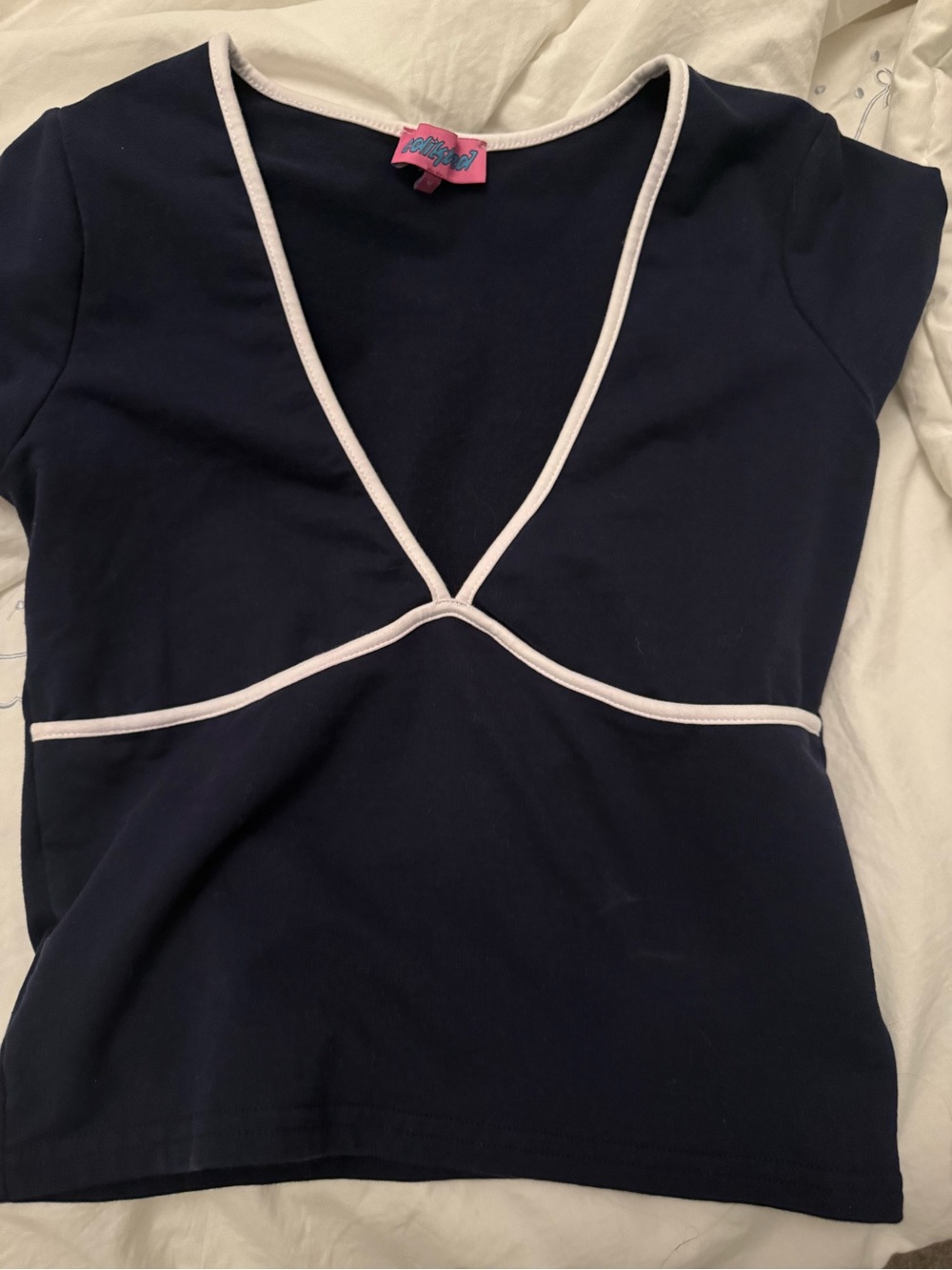 Navy Edikted V-Neck Trim Detail Top with White Piping